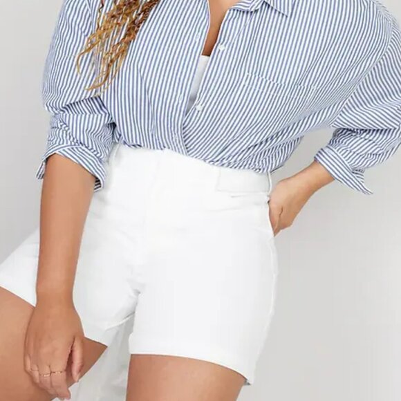 Old Navy Pants - High-Waisted Pixie Trouser Shorts